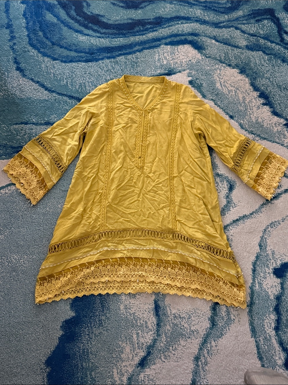 Women's Yellow Lace-Trim Tunic Top